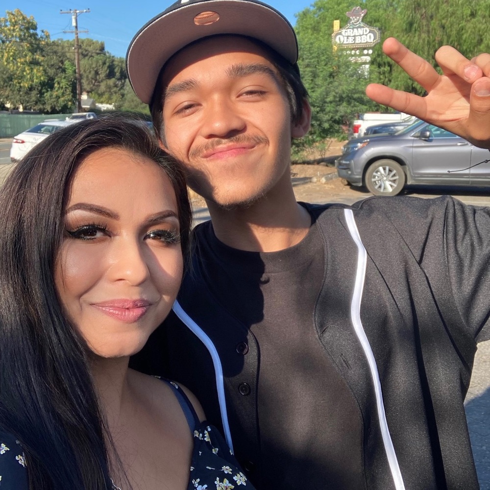 Meet your Posher, Selina - Picture 14 of 16